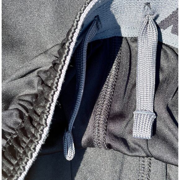 NIKE Short Dri-Fit Training Athletic Gym Lightweight Running Men's Black SIZE L - Picture 4 of 6